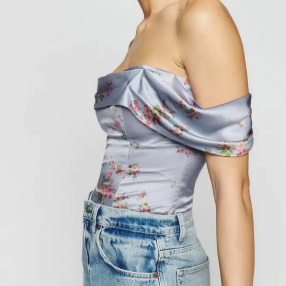 NWT Reformation Lux Silk Top Melba Lavender Floral Print Off Shoulder Size 0 - Picture 2 of 6